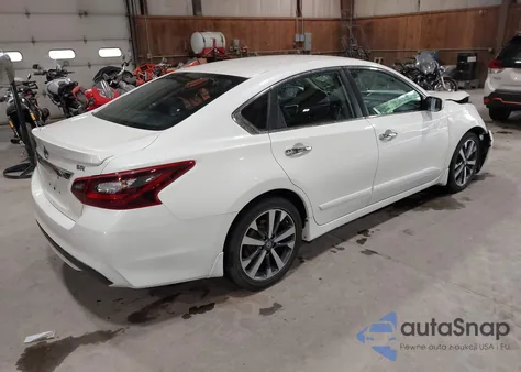 2017 Nissan Altima 2.5 Sr из США, поврежденный, VIN 1N4AL3AP0HC487662